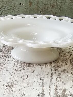Vintage Anchor Hocking Lace Edge Old Colony Milk Glass Compote Serving Bowl